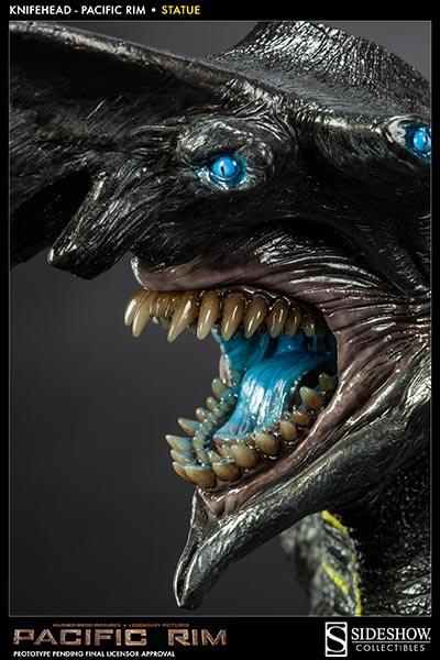 Soška Knifehead - Pacific Rim Statue - Sideshow