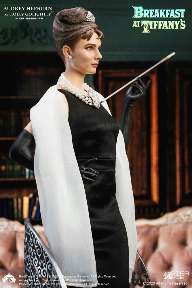 Soška Holly Golightly (Audrey Hepburn) Deluxe Ver. - Breakfast at Tiffany's Statue 1/4