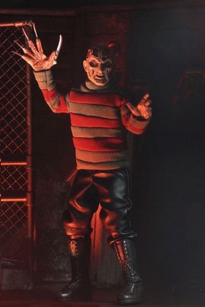 Figurka Freddy Krueger - Wes Craven's New Nightmare Retro Action Figure