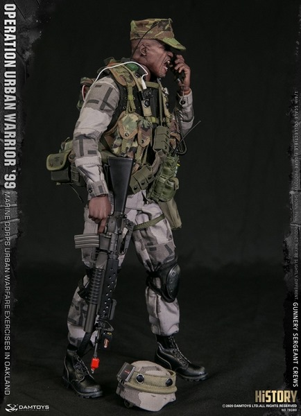 Figurka Gunnery Sergeant Crews - Operation Urban Warrior '99 : Marine Corps Urban Warfare Exercises In Oakland 1/6 Action Figure