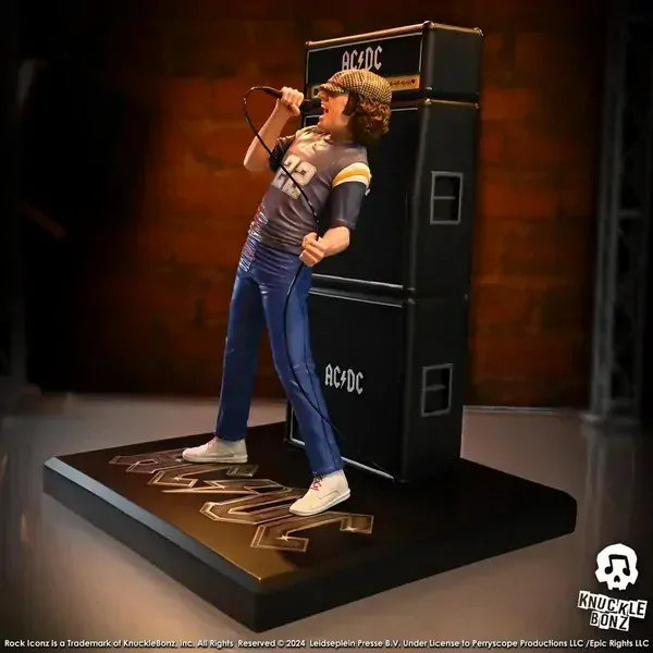 Soška Brian Johnson - AC/DC Rock Iconz Statue 1/9