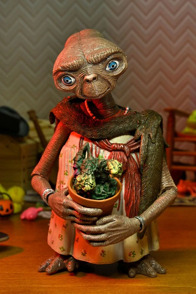 Figurka E.T. the Extra-Terrestrial Action Figure Ultimate Dress-Up E.T. 