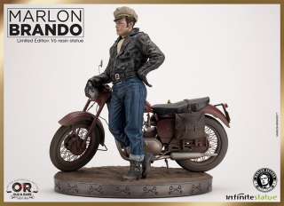 Soška MARLON BRANDO WITH BIKE OLD&RARE 1/6 RESIN STATUE