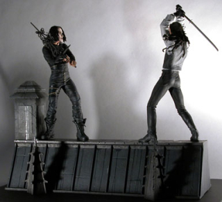 Figurky The Crow - Roof Top Battle Deluxe Boxed Set - Neca
